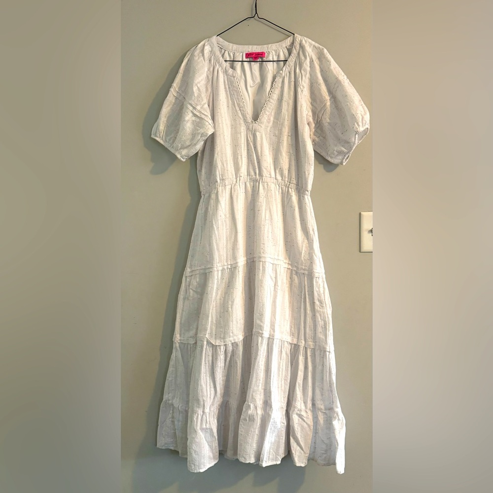 Betsey Johnson Medium A-Line Maxi Dress V-Neck Tiered Snow White Speckled